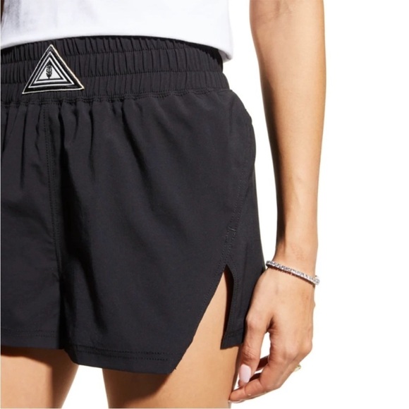 Free People Movement Next Round Shorts Size Small - Picture 5 of 15
